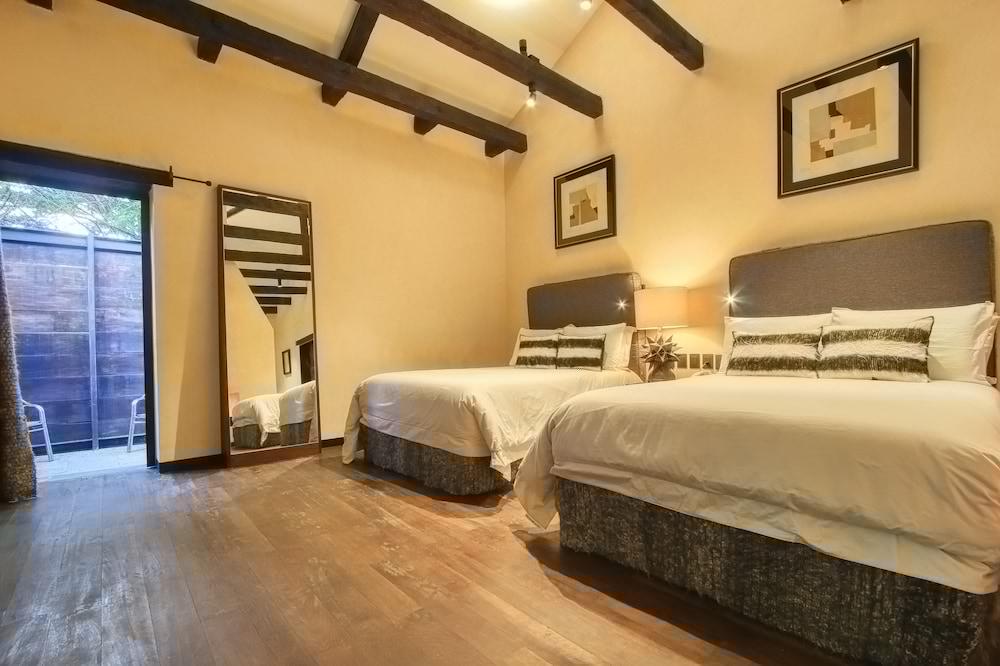 Uvence Arte + Hotel San Cristóbal de Las Casas エクステリア 写真