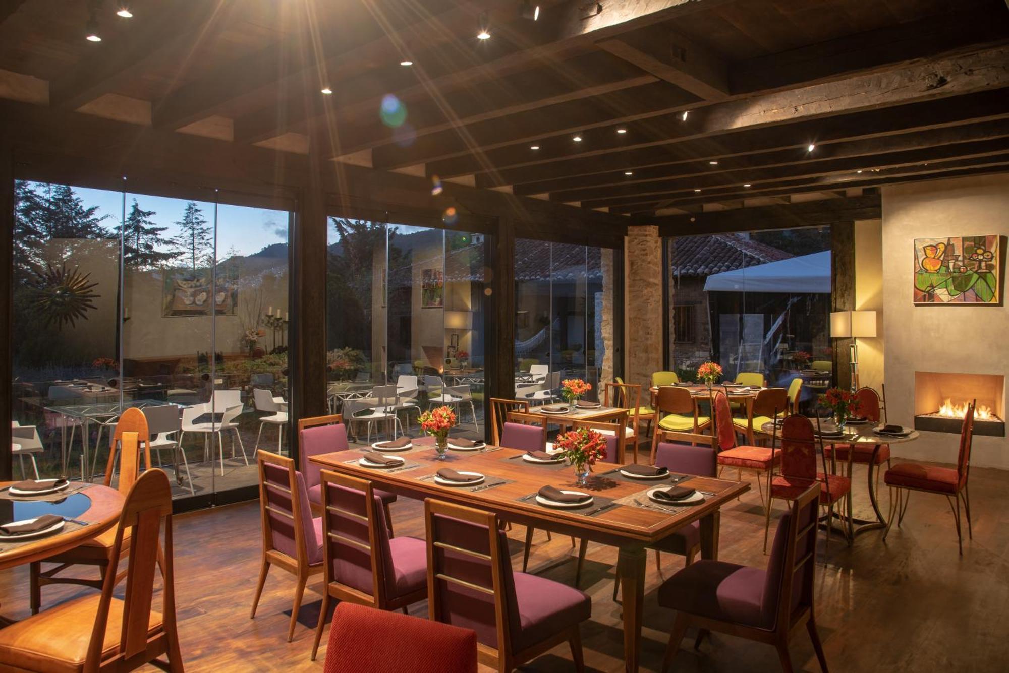 Uvence Arte + Hotel San Cristóbal de Las Casas エクステリア 写真