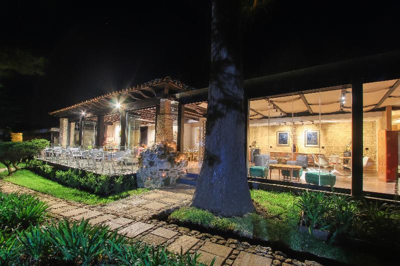 Uvence Arte + Hotel San Cristóbal de Las Casas エクステリア 写真